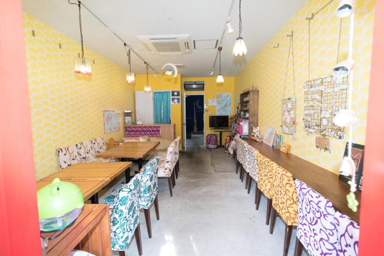 Yadocafe Chelsea'S Rainbow B&B Osaka Bagian luar foto